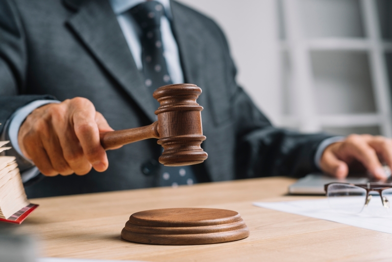 Частен съдебен изпълнител продава на търг бензиностанция в Монтанско научи