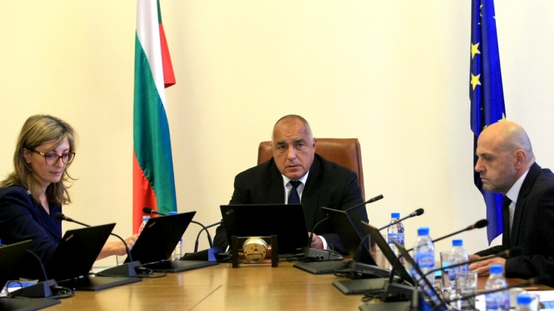 Дончев: Тежка година с много политически предизвикателства