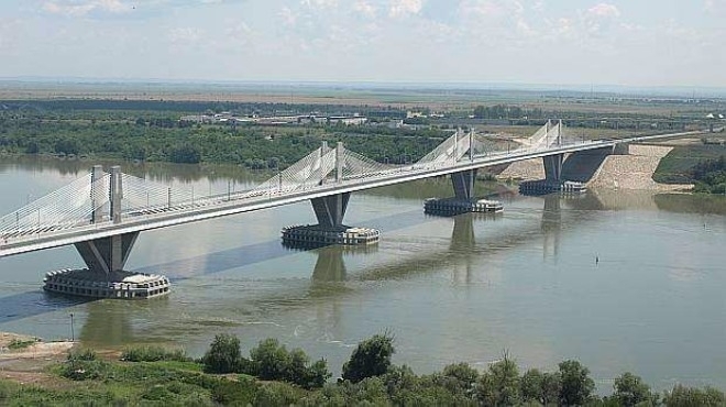 На ГКПП Дунав мост 2 при влизане и излизане от