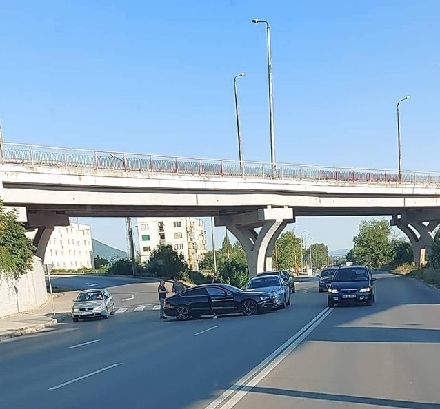 Две коли се натресоха във Враца тази сутрин, видя агенция