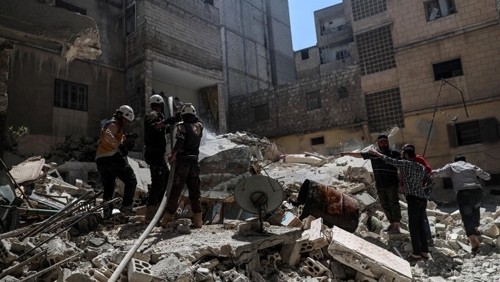 При въздушни удари в сирийската провинция Идлиб са загинали най малко