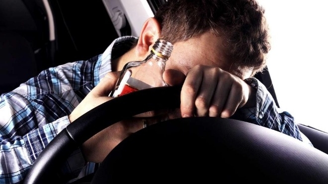 Полицията е заловила два пъти за една нощ пиян шофьор