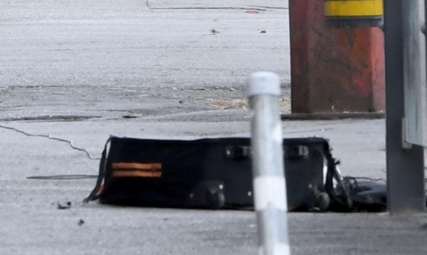 Изоставен куфар в столичния квартал Овча купел вдигна по тревога