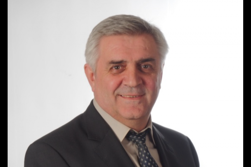 Популярните бивши национали на България и настоящи футболни треньори Мартин