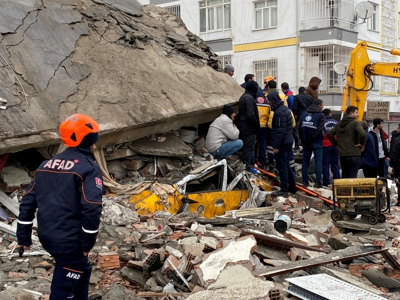 Броят на жертвите в Турция и Сирия след земетресението достигна