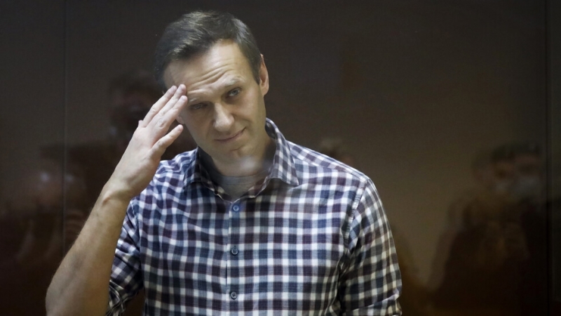 Руският опозиционер Алексей Навални обяви че прекратява гладната си стачка