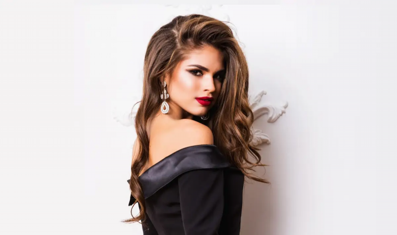 Нямате червено червило бяла риза и малка черна рокля Време е