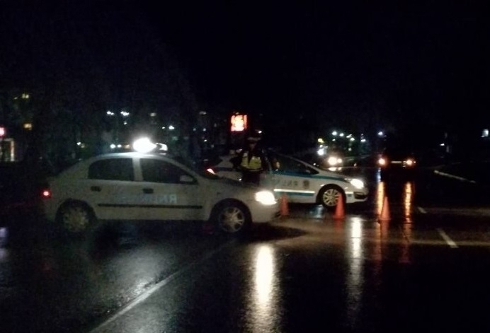 63 годишна жена е била блъсната вчера вечерта в Козлодуй съобщават