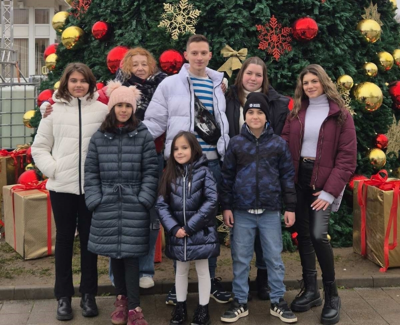 Актриси от Врачанския драматично куклен театър за втора поредна година