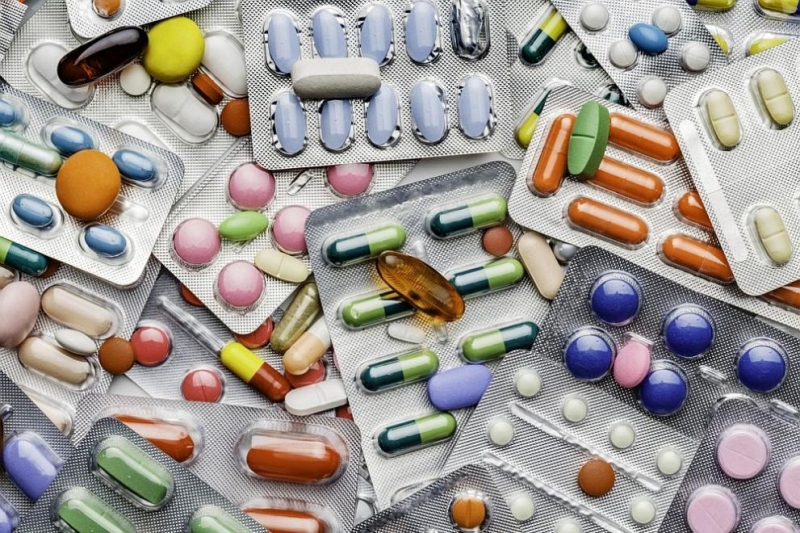 Митнически служители откриха 211 500 таблетки лекарствен продукт в куриерска