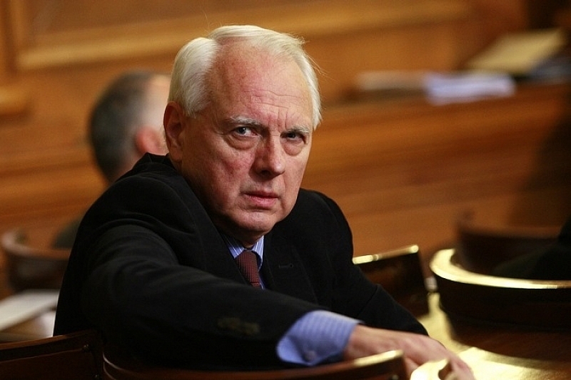 Велизар Енчев: ВМРО избра скандален милионер от Македония за наш консул