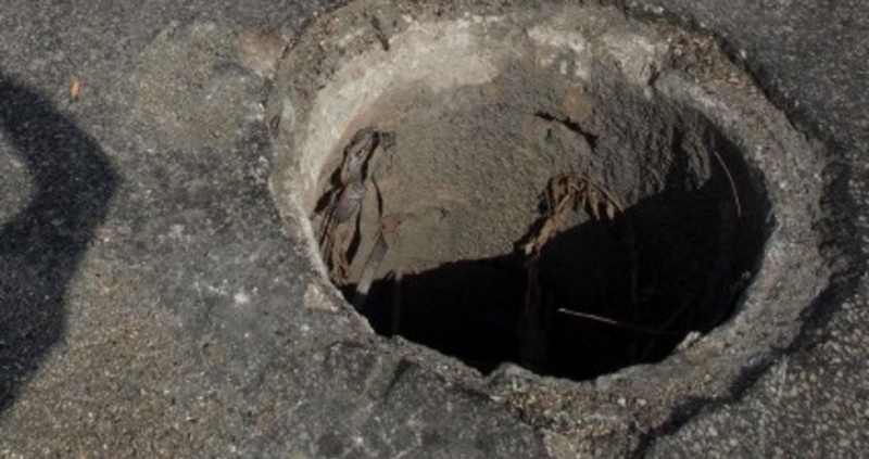 Възрастна жена пострада тежко в подлеза на бул България в