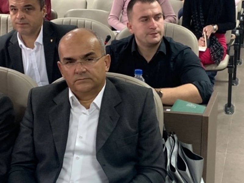 Кметът на Враца Калин Каменов покани общинския съветник Момчил Младенов