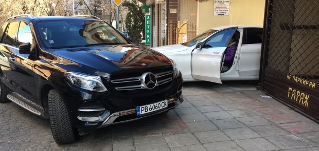 Голям скандал е вдигнал на крак полицаите в Бяла Слатина