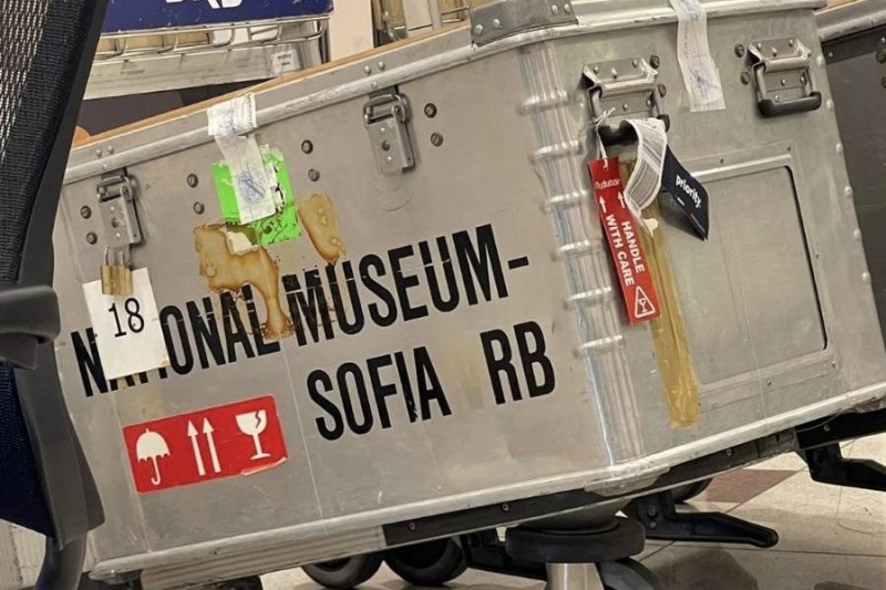 Дванадесет килограма злато под формата на реплики на български съкровища