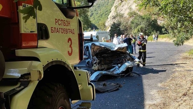 Тежка катастрофа отне живота на двама души на главен път