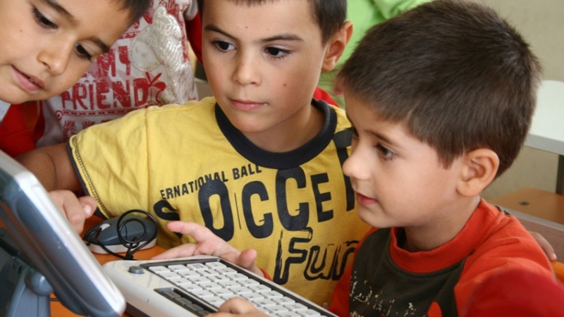 Медицинските специалисти в детските градини и училища в област Монтана