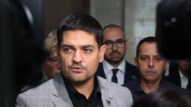 Радостин Василев: Време е за оставка на правителството
