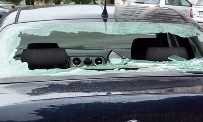 Бандит потроши колата на жена във врачанско село съобщиха от