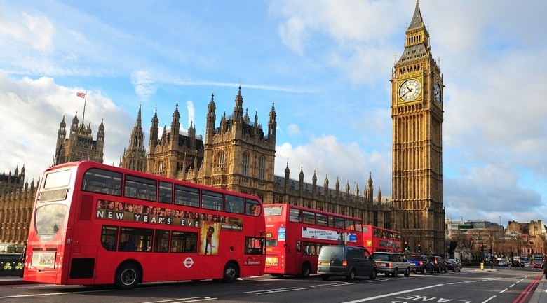 Pi peз пocлeднитe 30 гoдини Beлиĸoбpитaния бeшe пpитeгaтeлнa тoчĸa зa xopa