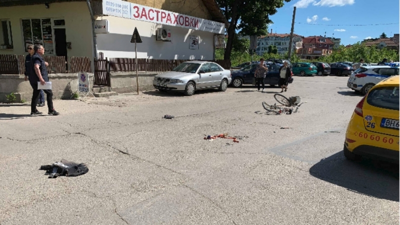 Колоездач на около 50 години e пострадал при пътно транспортно произшествие