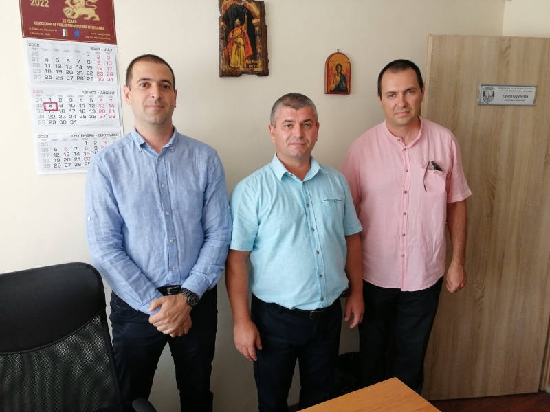 На церемония в присъствието на прокурори и съдебни служители Първан