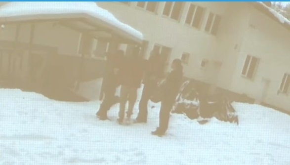 Прокуратурата показа шокиращо видео което по всичко личи че слага