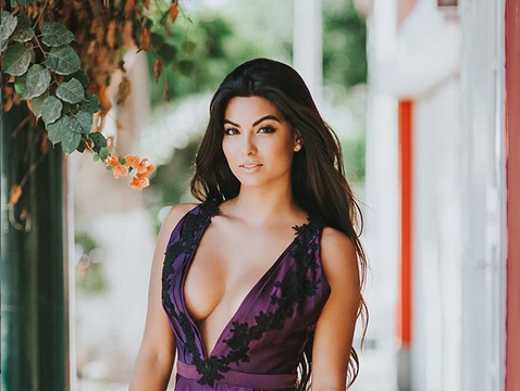 Перуанската красавица Ивана Итурбе призна пред телевизия в родината си