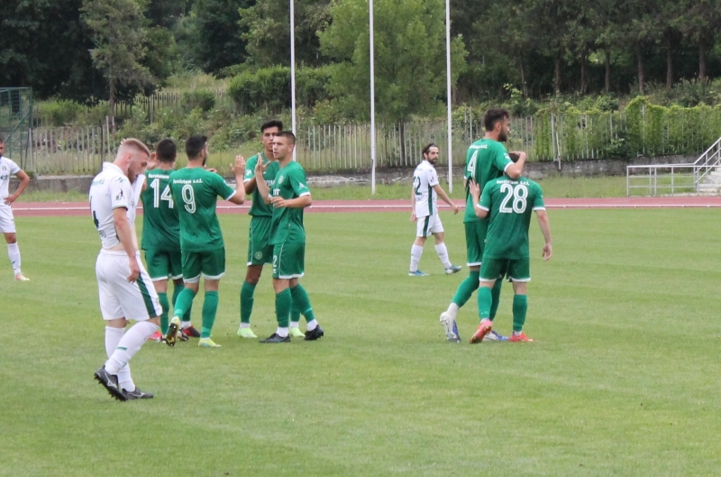 Ботев Враца стартира със солидна победа с 5 2 първата си