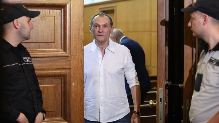 Съдът отхвърли гражданския иск на Министерството на финансите за близо