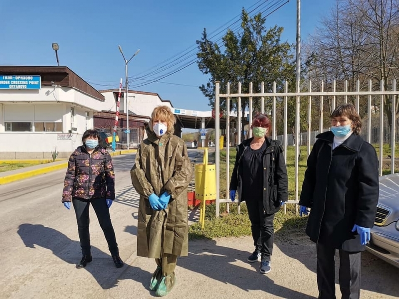 Въведоха денонощно дежурство на ГКПП Оряхово Ферибот То се