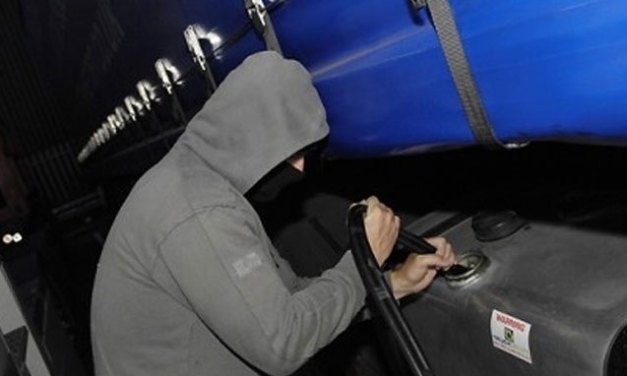 Източиха горивото на ТИР спрял за почивка на Е 79 в