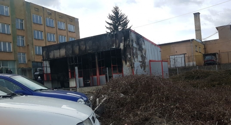 Първо в BulNews! Ето чия е изгорялата сграда в Монтана