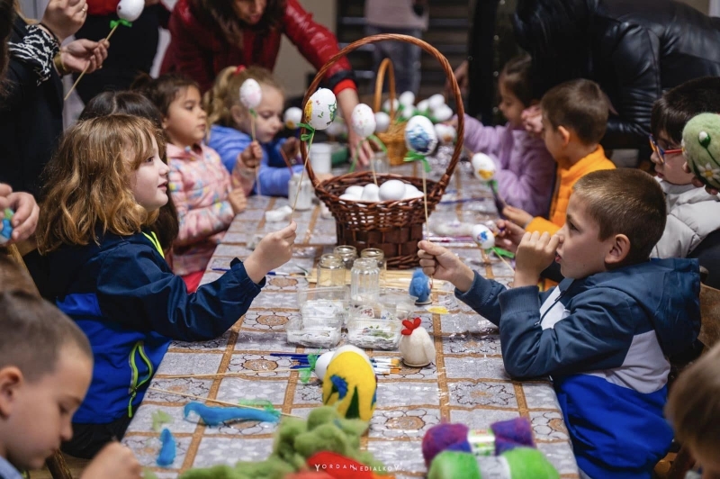 Малчугани от детски и учебни заведения във Враца взеха участие