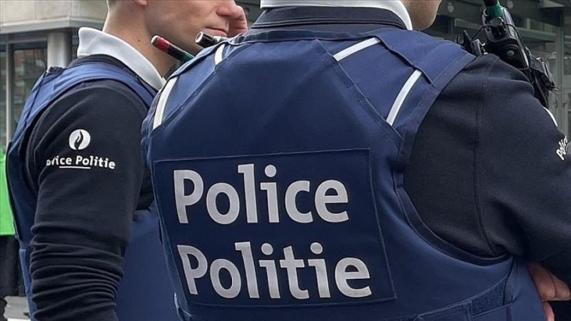 Белгийската полиция е задържала трима българи уличени в онлайн измами
