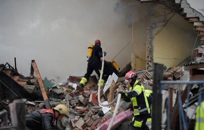Едно тяло намерено сред отломките от взрива в Банкя Към момента