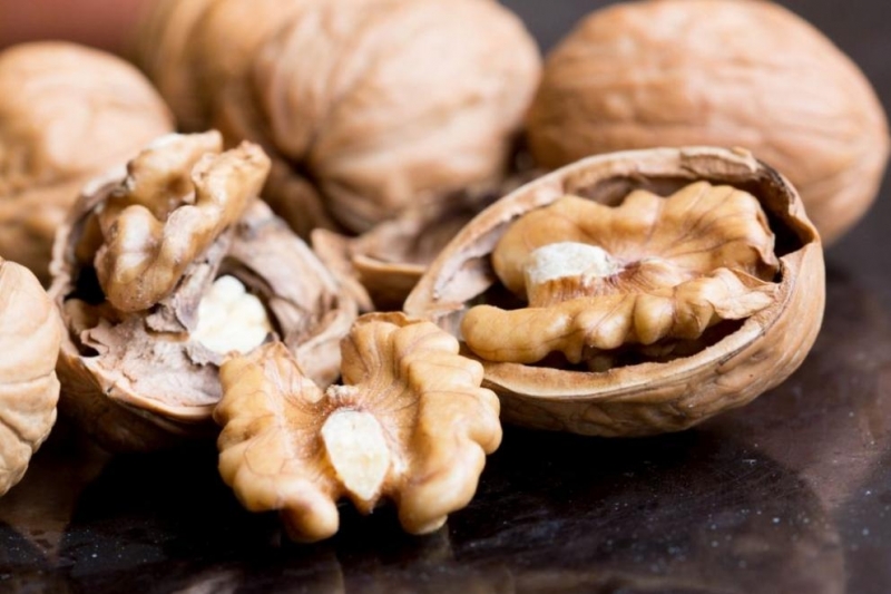 Орехите са тайната на здравото сърце и остър ум