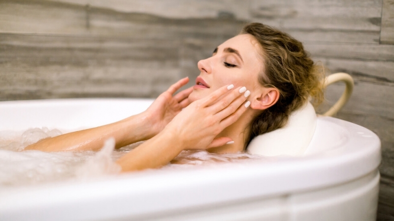 Горещата вана имитира ефекта от тренировките за здравето защото засилва