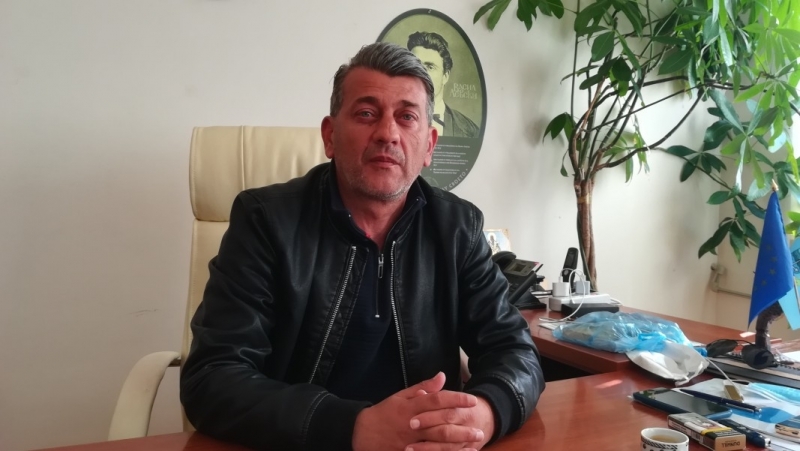 Кметът на Лом д р Георги Гаврилов поздрави здравните работници по