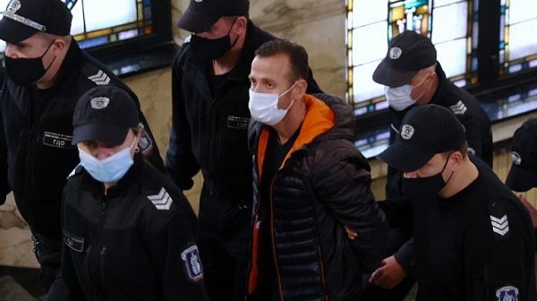 След изненадващия развой по аферата Хемус и разпита на единствения