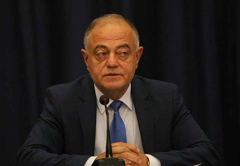 Чета призиви да протестираме и искаме оставката на Емил Кошлуков