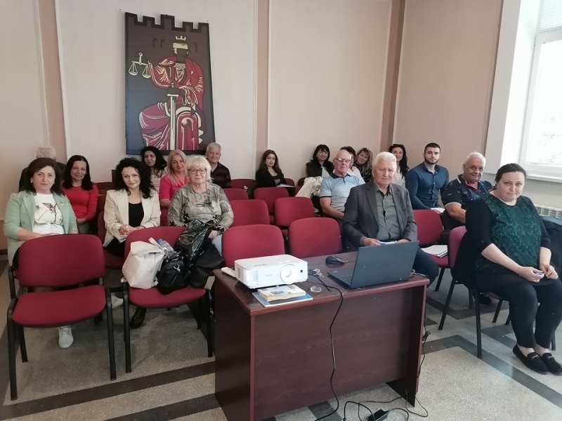 20 нови съдебни заседатели положиха клетва в Окръжен съд - Враца