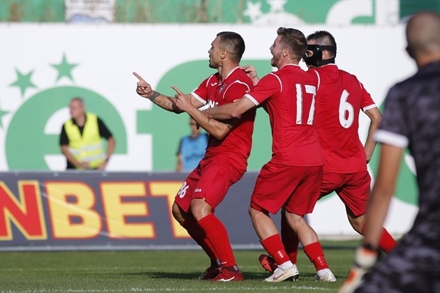 Валери Божинов заби третия си гол за Ботев Враца през