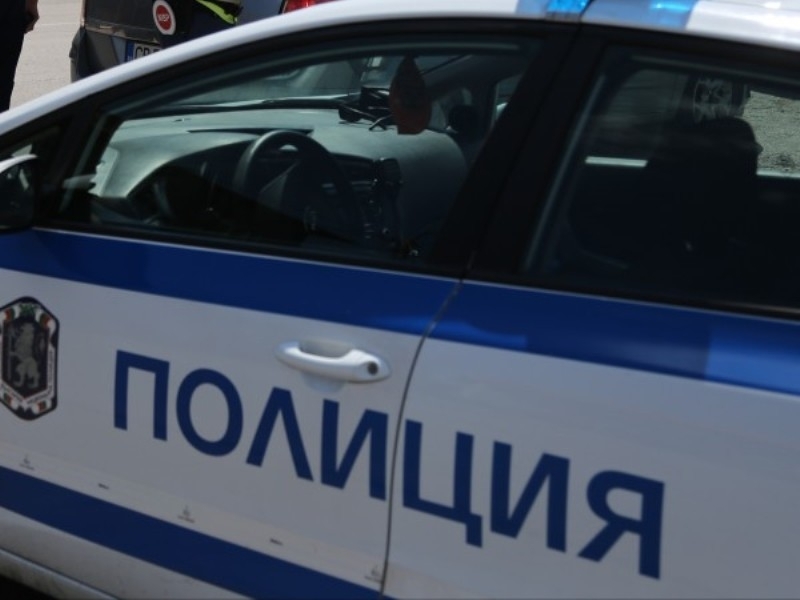 Хлапак потроши денонощен магазин във Враца повреденото е на стойност