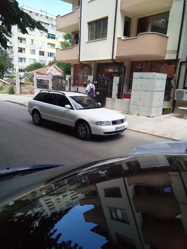 Враца си има нов шампион по нагло паркиране Това показват