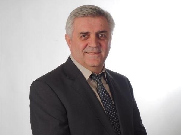 Кметът на Мездра Иван Аспарухов с поздрав по случая Международния ден на възрастните хора /снимки/