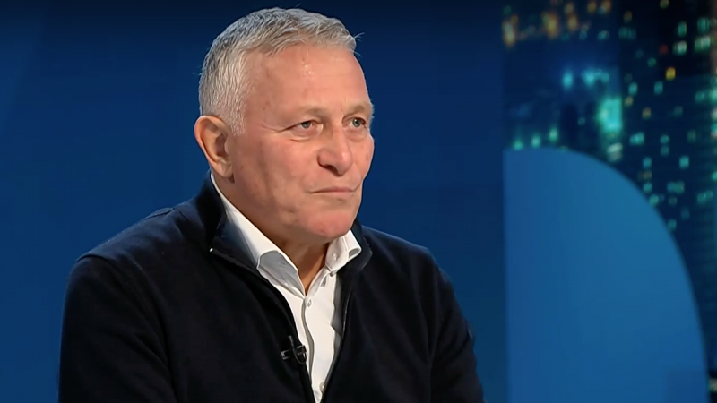 Протестите са илюстрация на онези 70 които не гласуват по