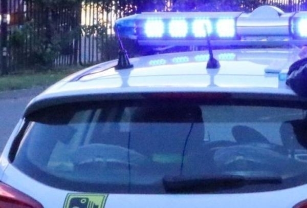 Двама души бяха арестувани за въоръжени грабежи в Пазарджик и