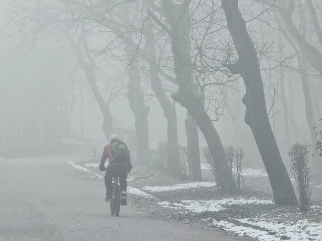 През следващото денонощие облачността ще е променлива без валежи съобщиха
