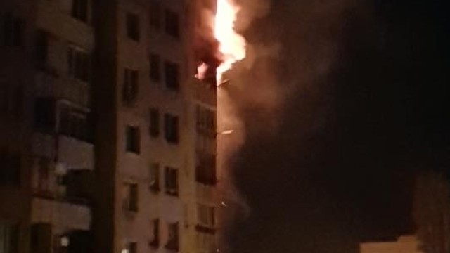 Пожар е бушувал в жилищен блок в Стара Загора. Огънят